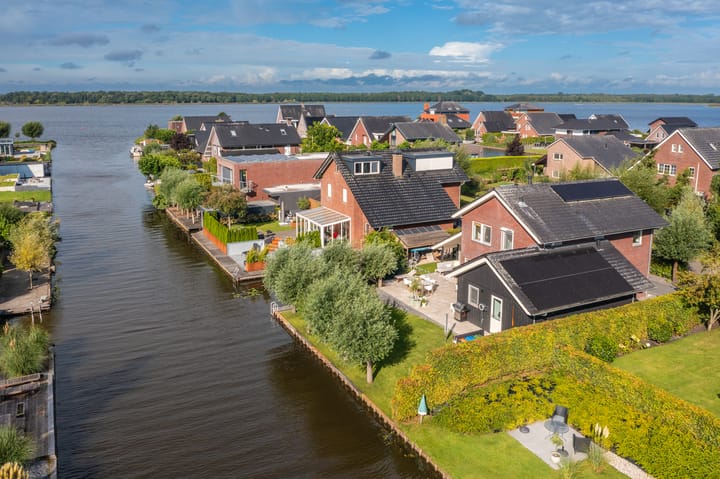 Photo 3 of Watersnip 26