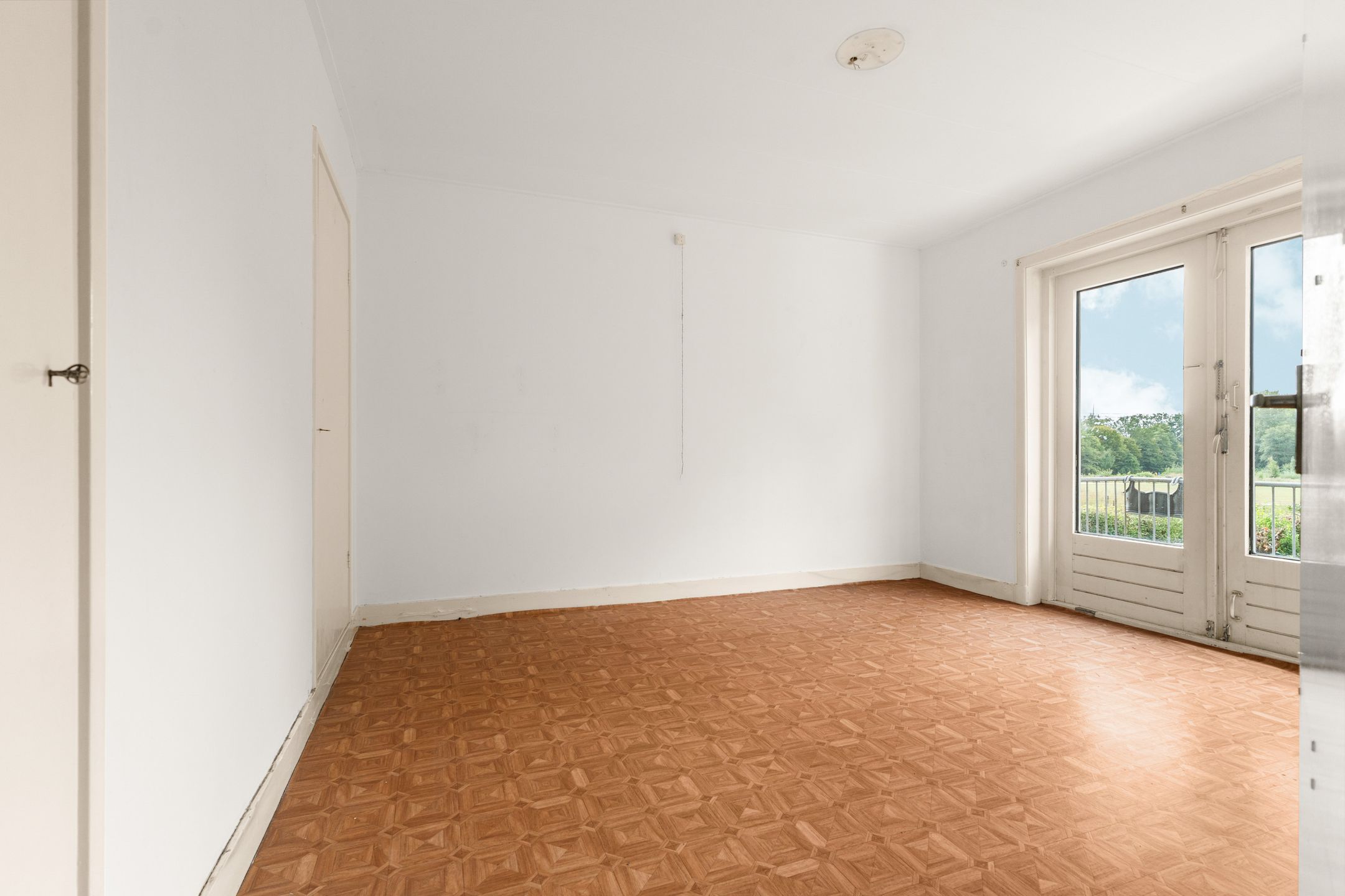 Photo 18 of Rozenhagelaan 14