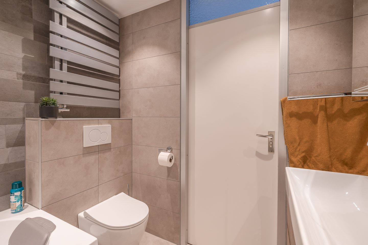 Foto 34 van Fresia 111