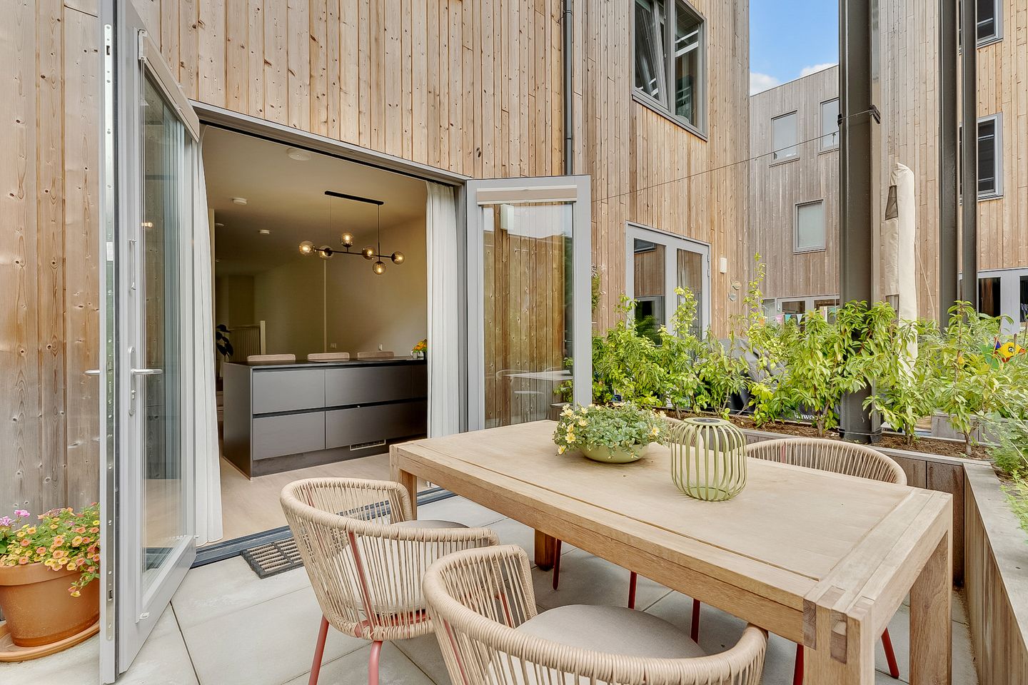 Photo 20 of Belgradostraat 53