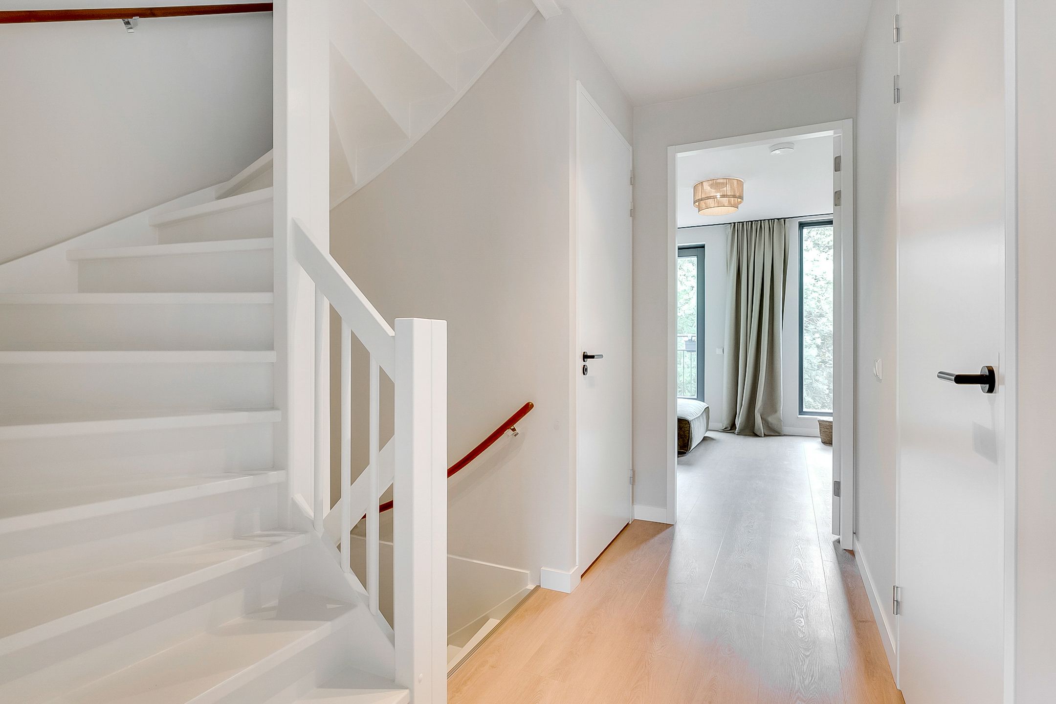 Photo 21 of Belgradostraat 53