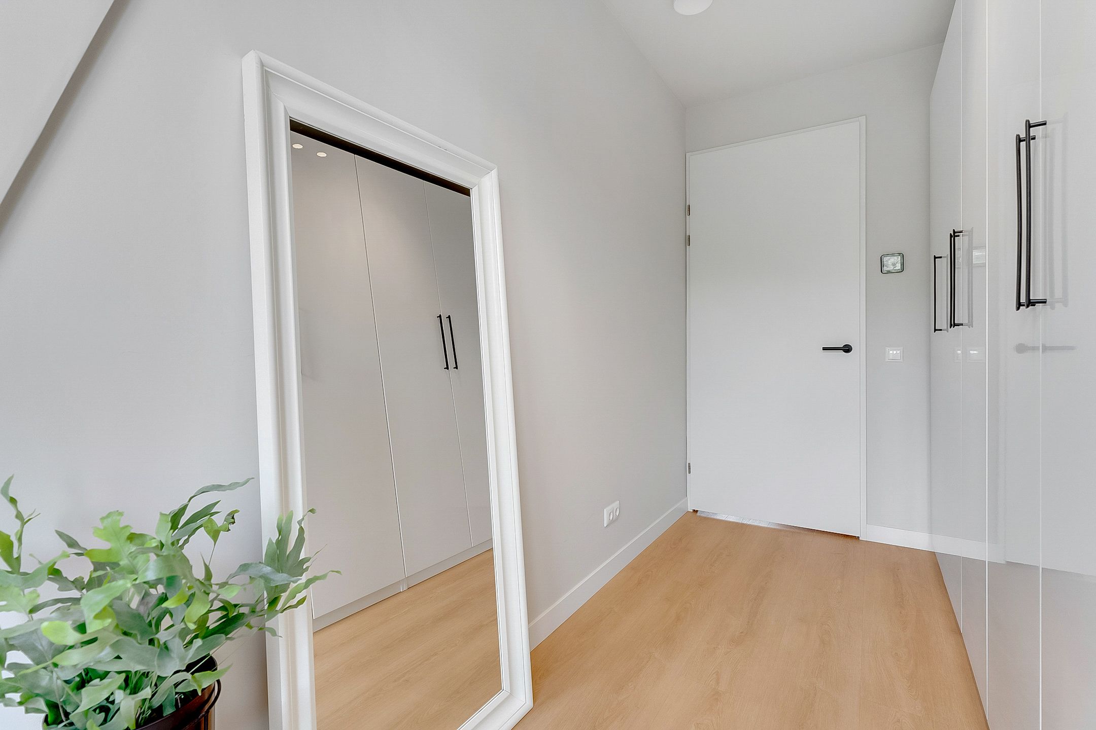 Photo 30 of Belgradostraat 53