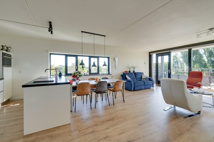 Foto 13 van Gangeslaan 206