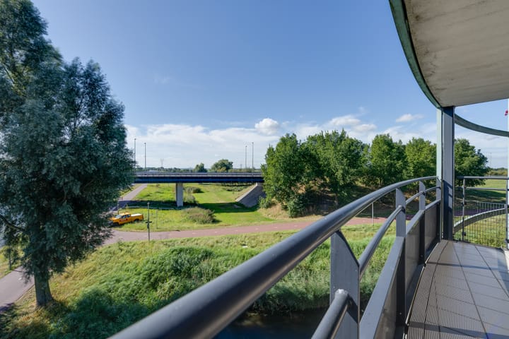 Foto 33 van Gangeslaan 206