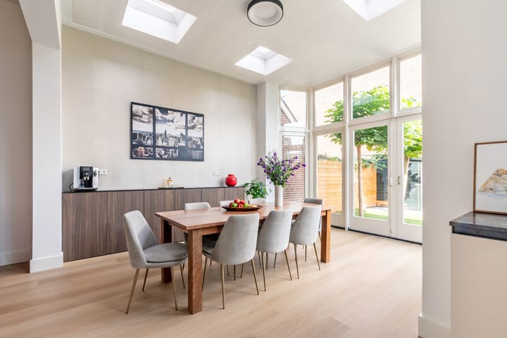 Foto 24 van Oranjeplein 17