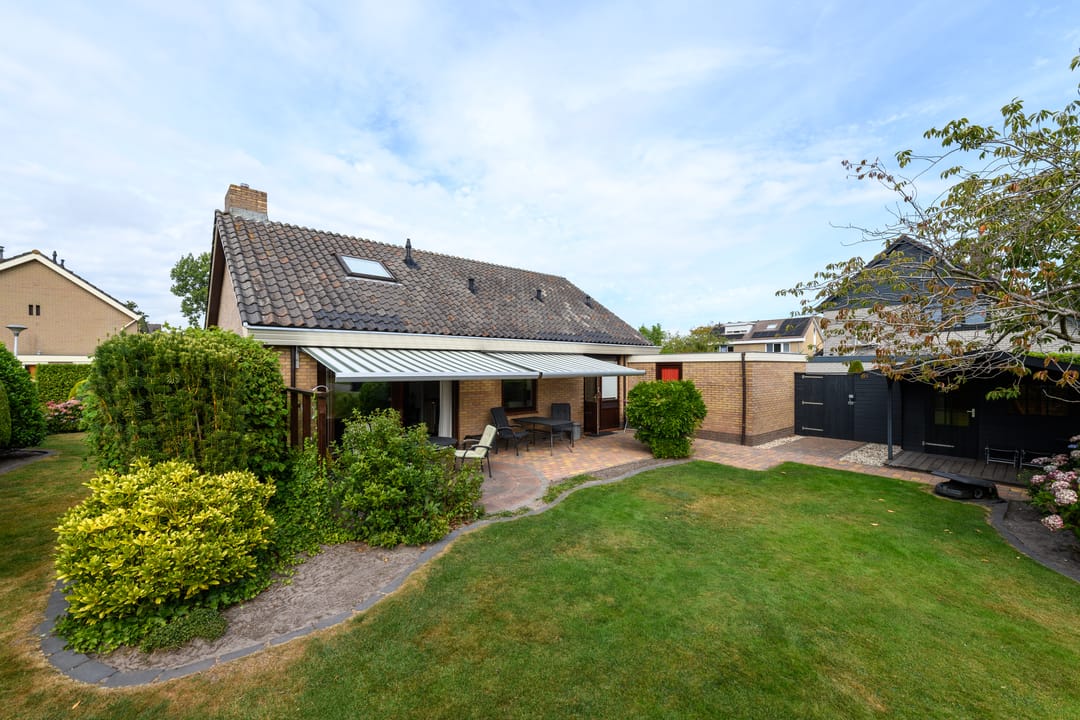 Foto 2 van Aukebaes 6