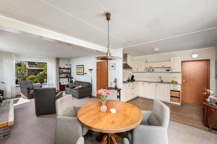 Foto 8 van Aukebaes 6