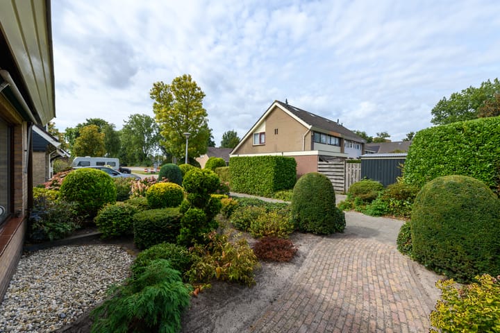 Foto 44 van Aukebaes 6