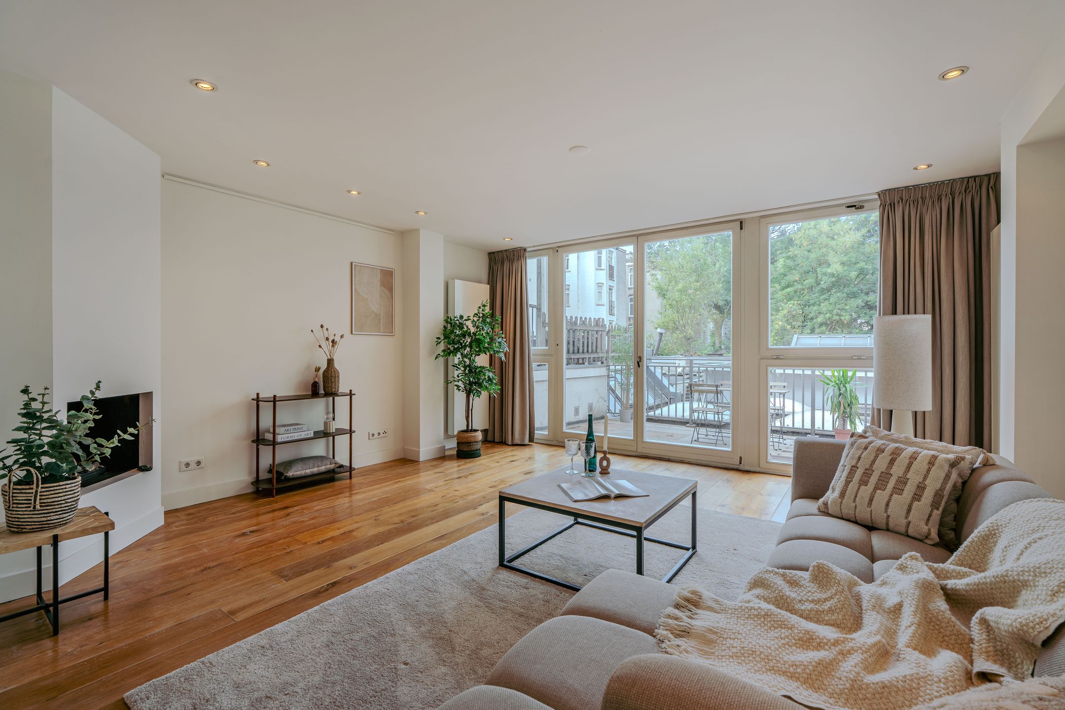 Tweede Van der Helststraat 22-, 22, 1, Amsterdam, 1072PD, Noord-Holland, Nederland 22 