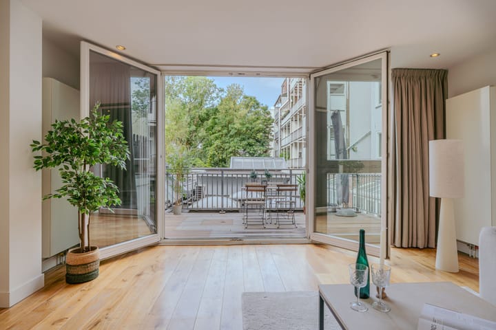 Foto 5 van Tweede Van der Helststraat 22-1