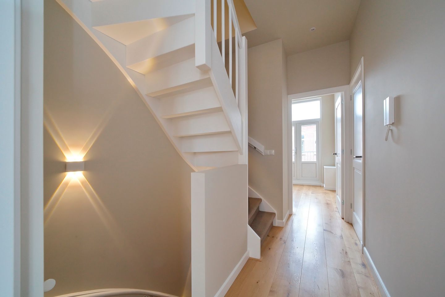 Foto 4 van Johannes Camphuijsstraat 109