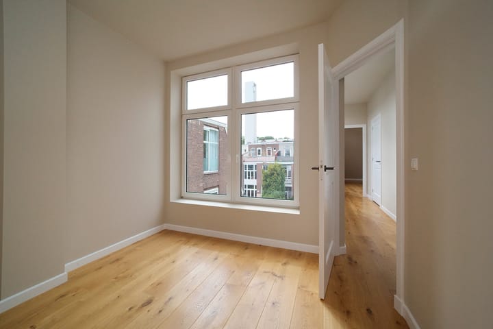 Foto 17 van Johannes Camphuijsstraat 109