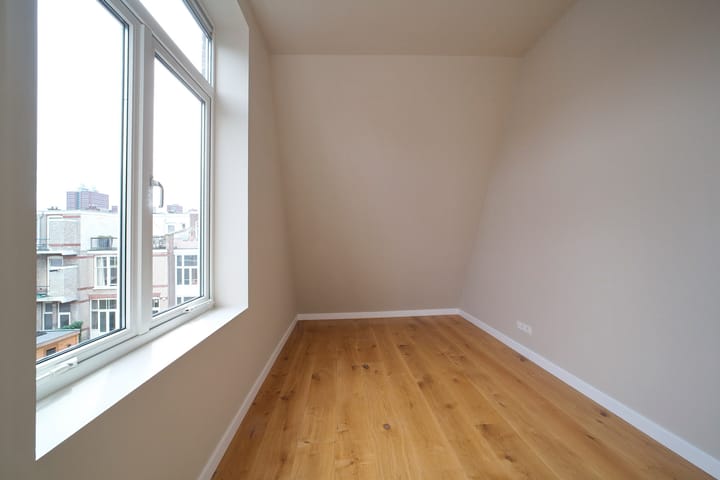 Foto 21 van Johannes Camphuijsstraat 109