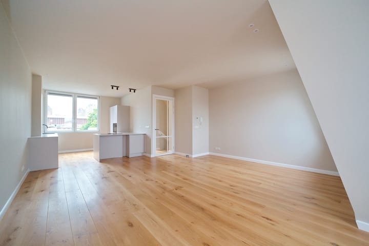 Foto 27 van Johannes Camphuijsstraat 109