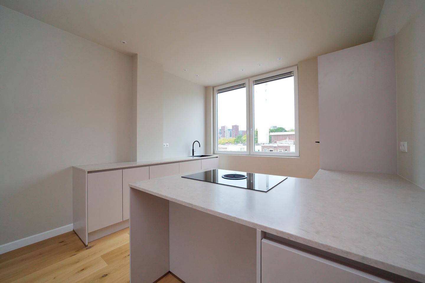 Foto 29 van Johannes Camphuijsstraat 109