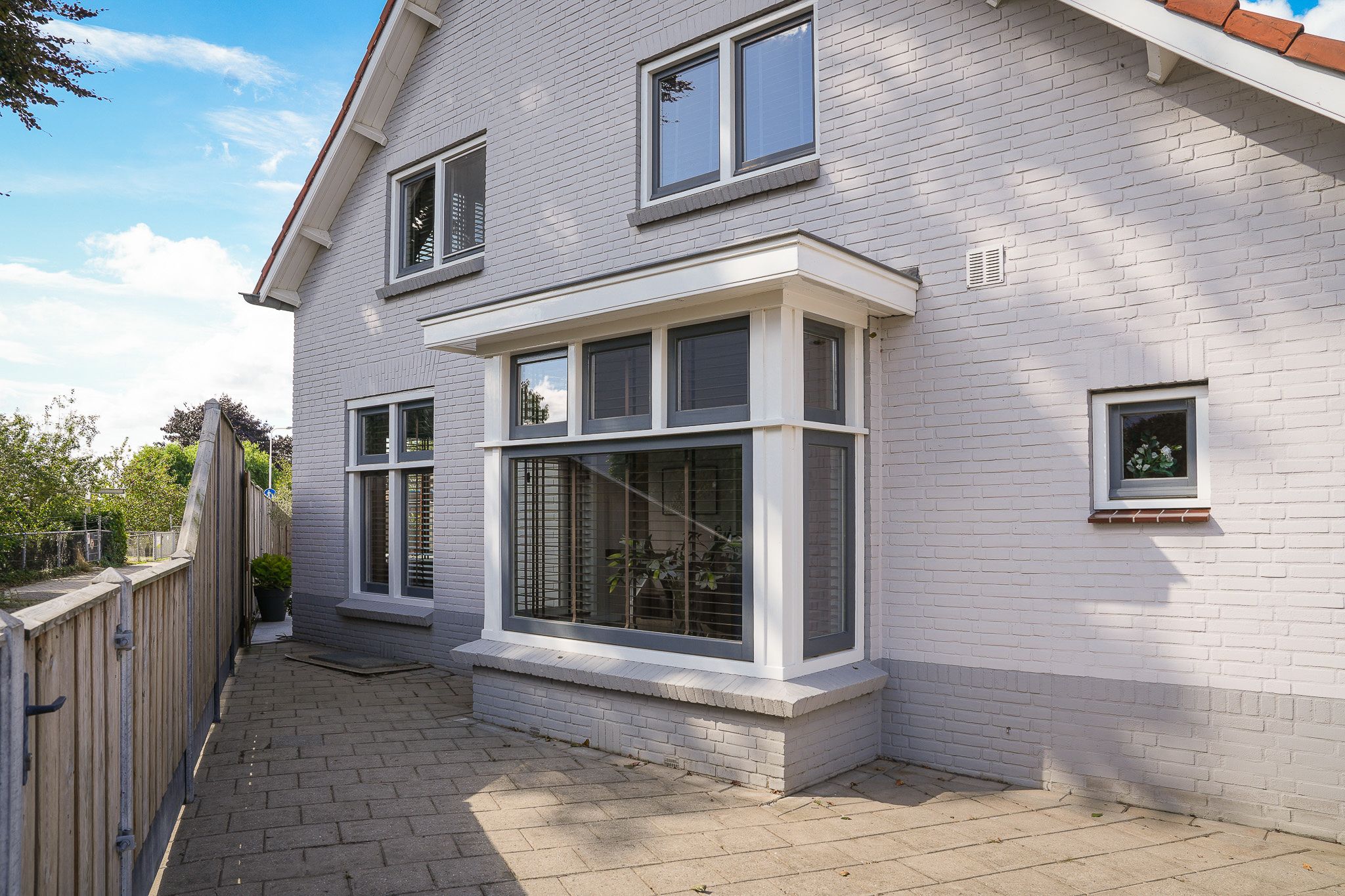 Foto 33 van Secr. Janssenstraat 1