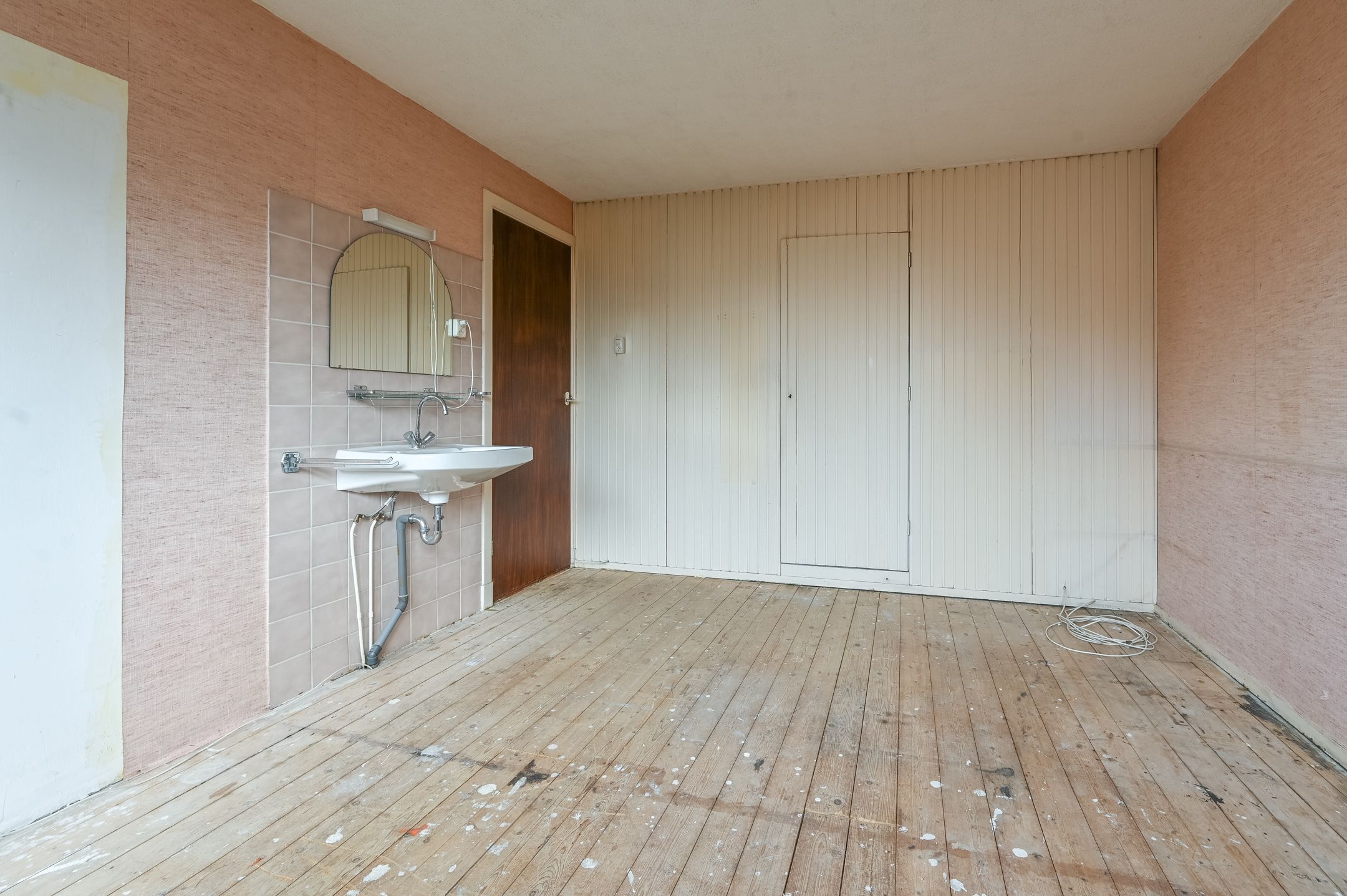 Photo 18 of Velserbroekstraat 13