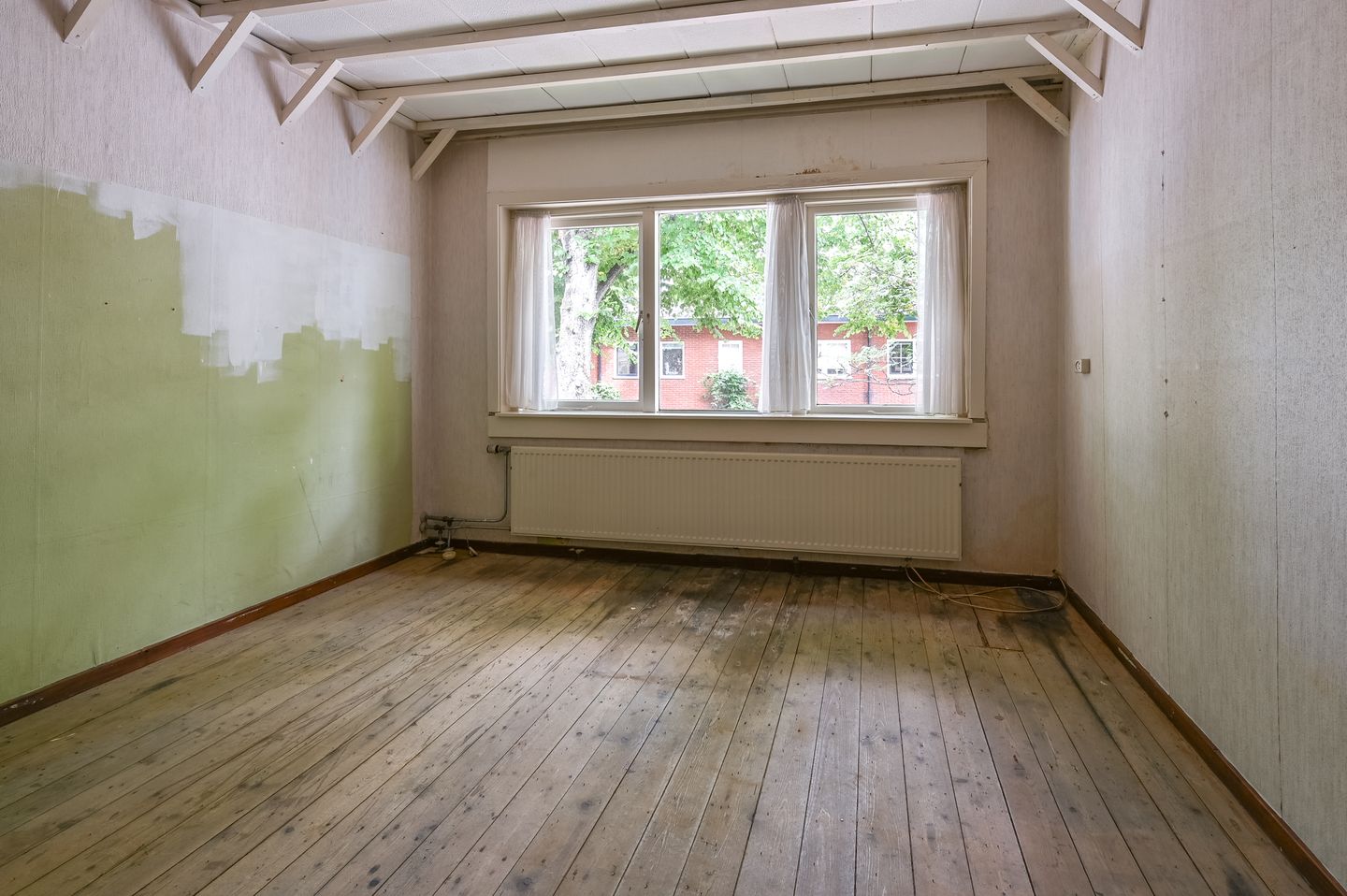 Photo 19 of Velserbroekstraat 13