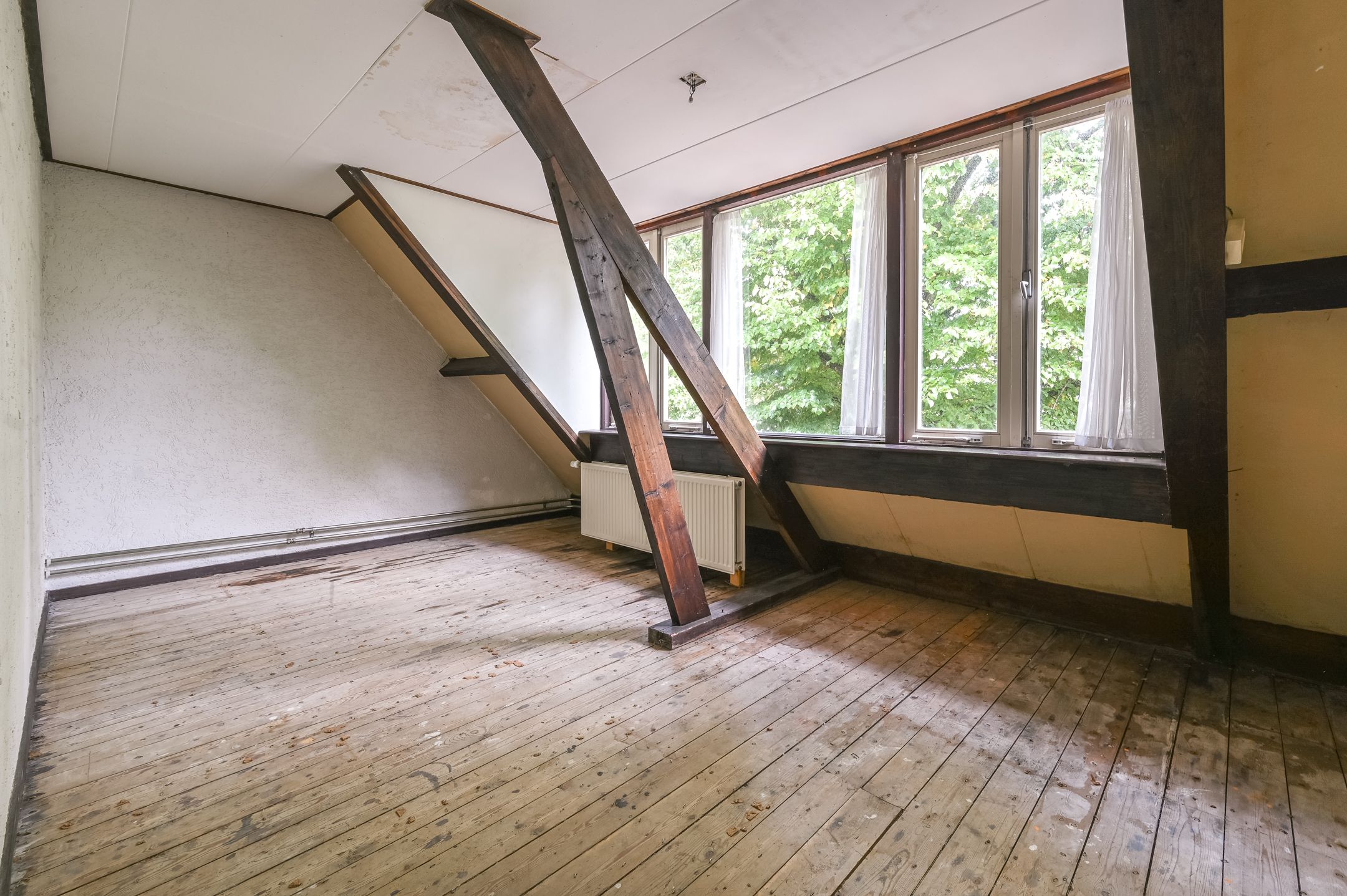 Photo 27 of Velserbroekstraat 13