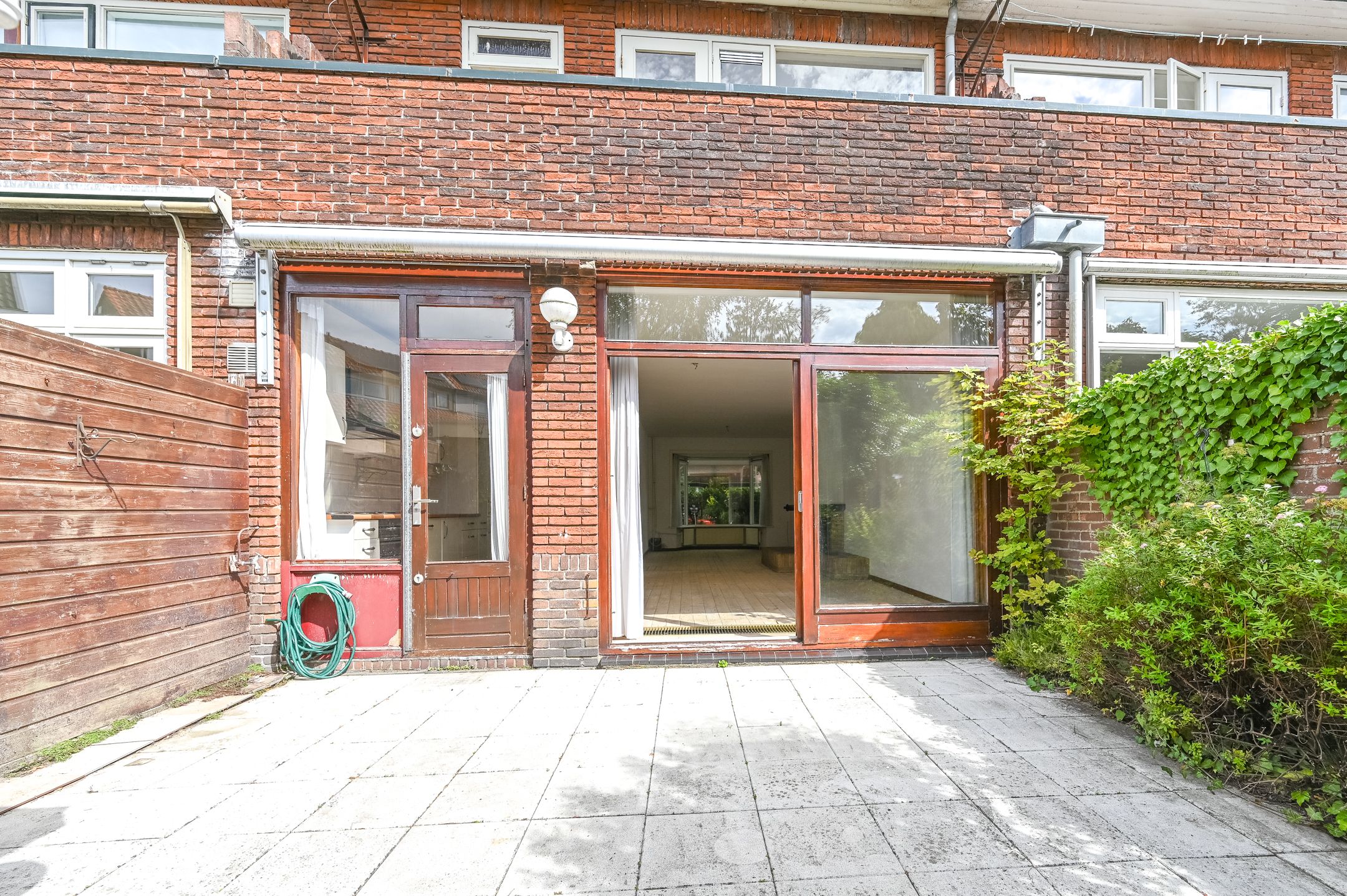 Photo 36 of Velserbroekstraat 13