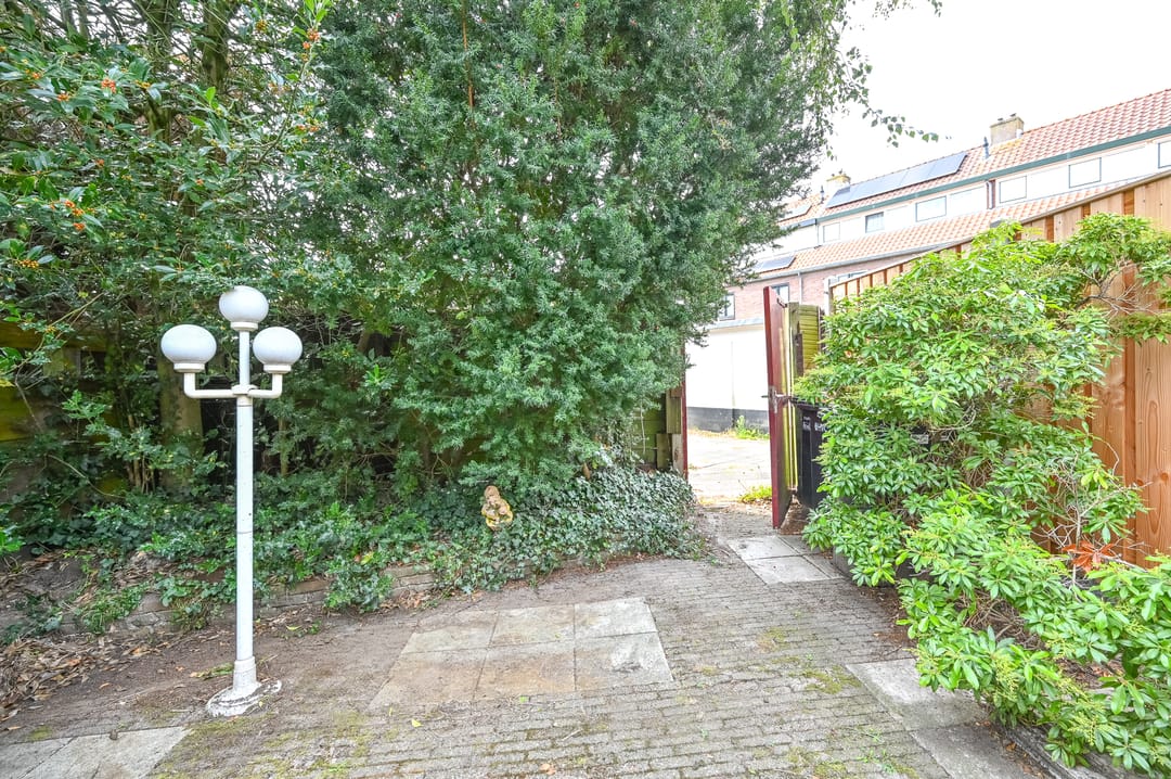 Photo 41 of Velserbroekstraat 13