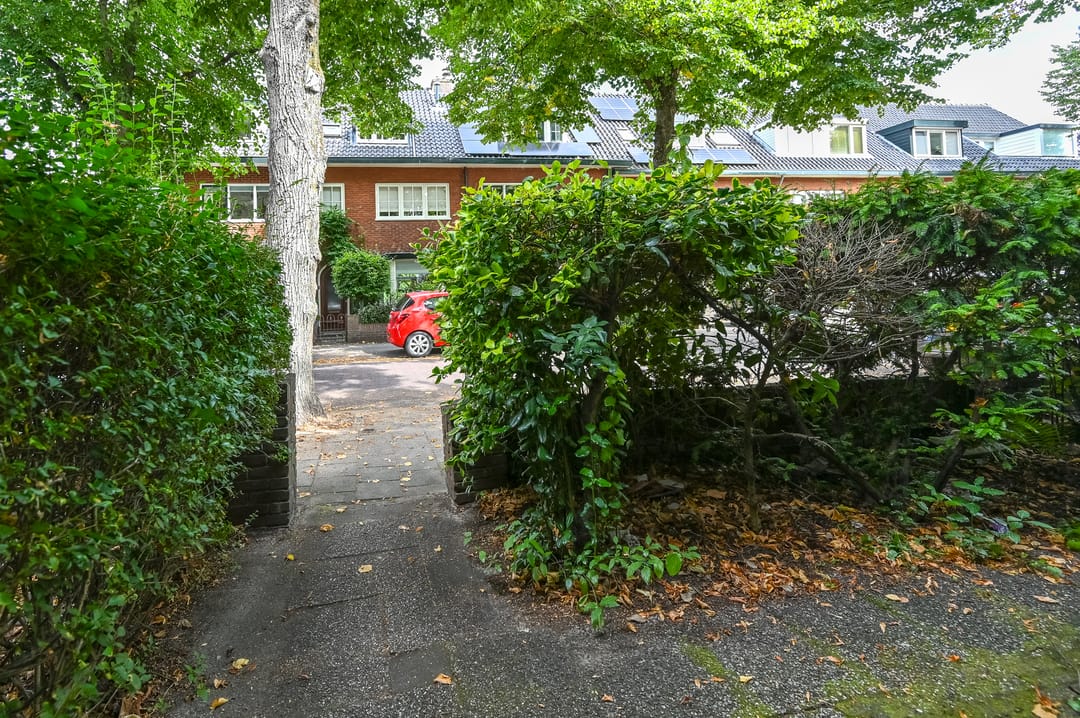 Photo 43 of Velserbroekstraat 13