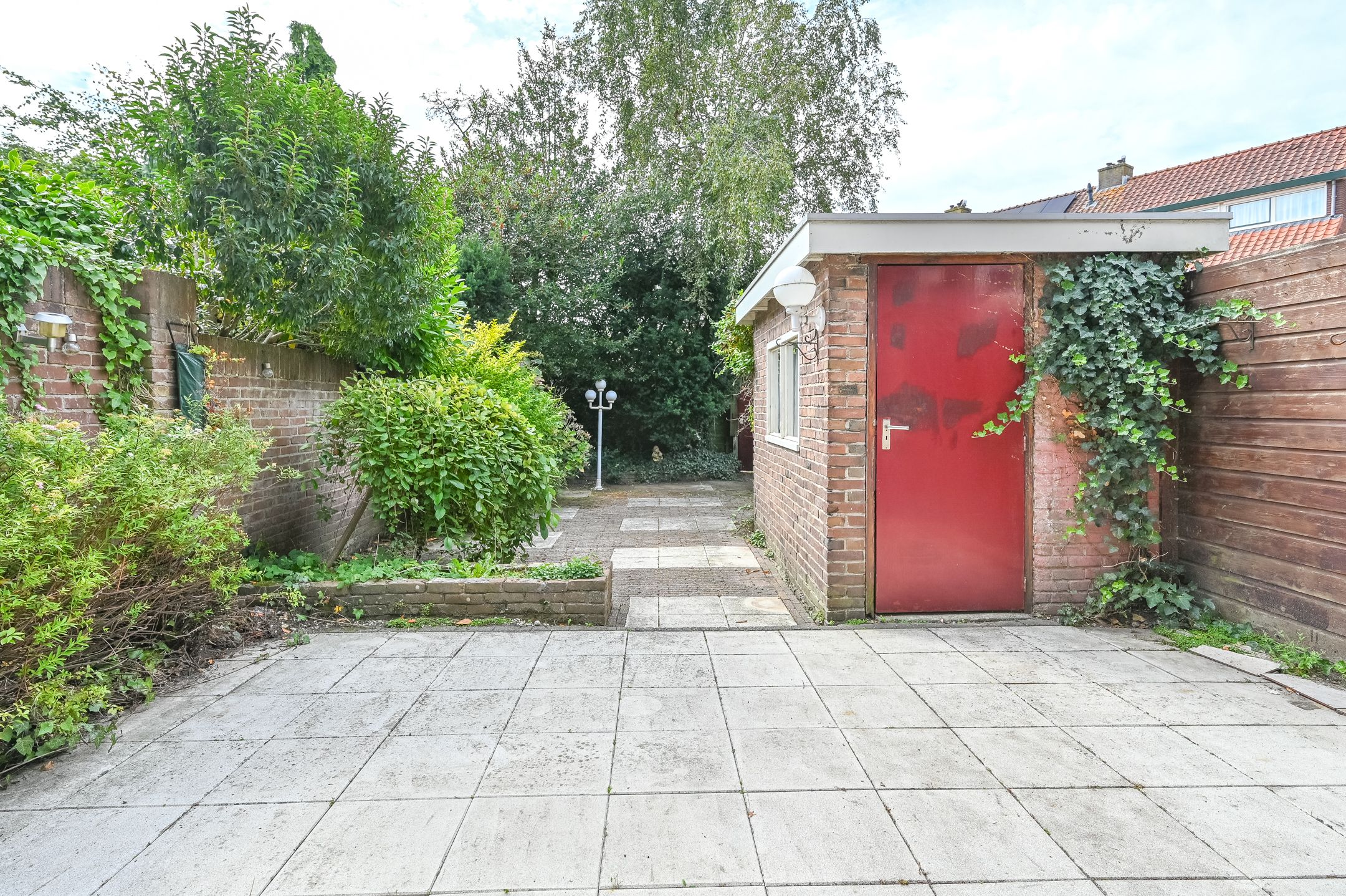 Photo 3 of Velserbroekstraat 13