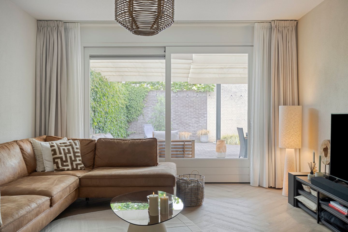 Photo 10 of Ericaplein 27