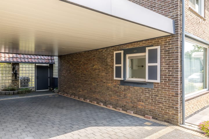 Foto 4 van Planeetstraat 4