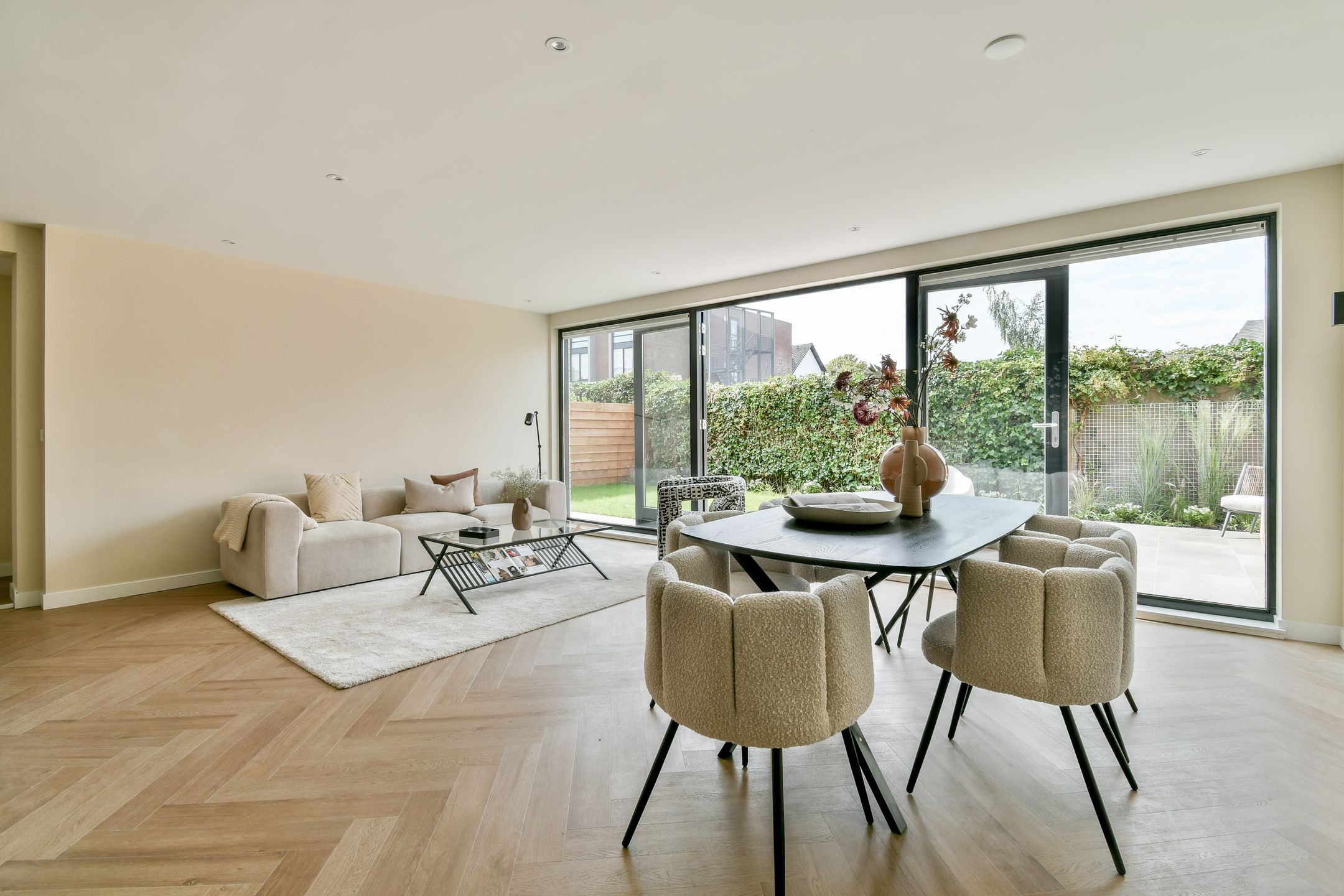 Foto 15 van Manegelaan 16