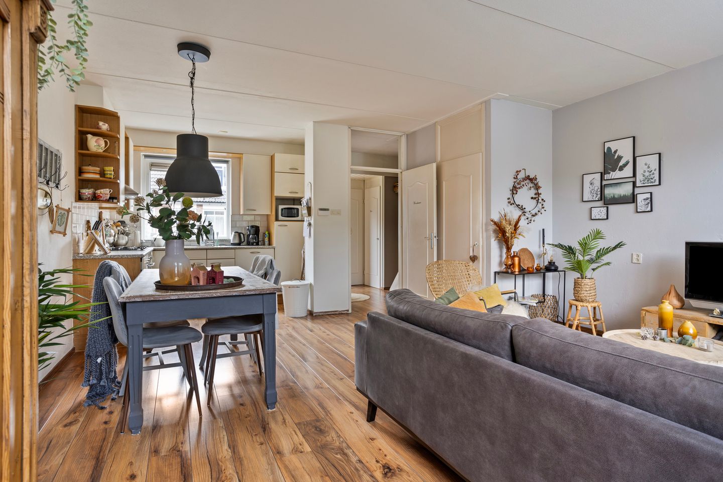 Photo 10 of Tichelaar 32