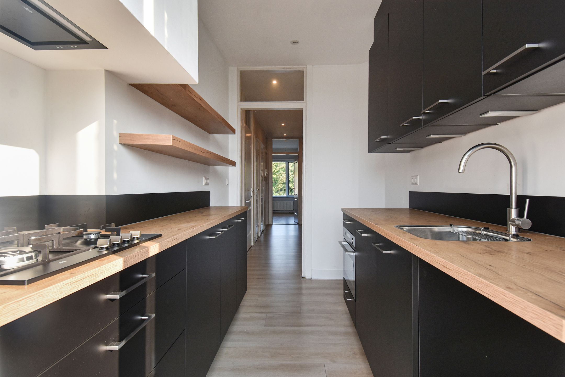 Photo 18 of Loosduinsekade 584