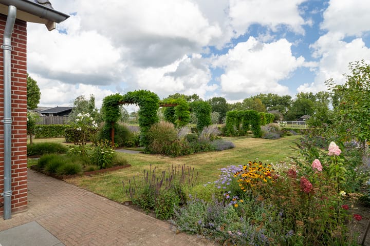 Foto 9 van den Oudert 2-G