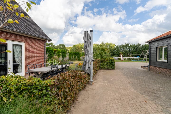 Foto 56 van den Oudert 2-G