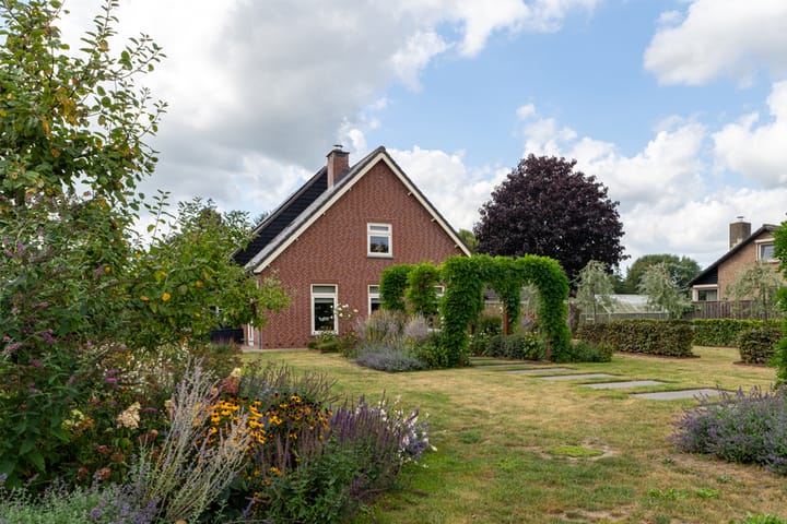 Foto 64 van den Oudert 2-G