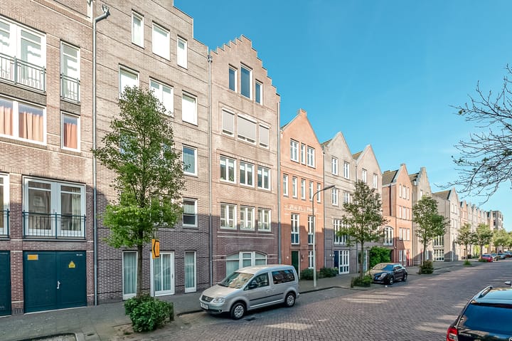 Boomsluiterskade 221