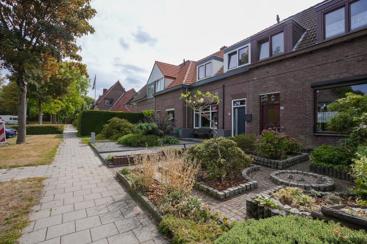 Photo 22 of Dr. A. Kuyperstraat 43