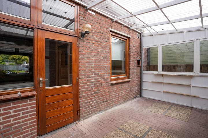 Photo 16 of Dr. A. Kuyperstraat 43