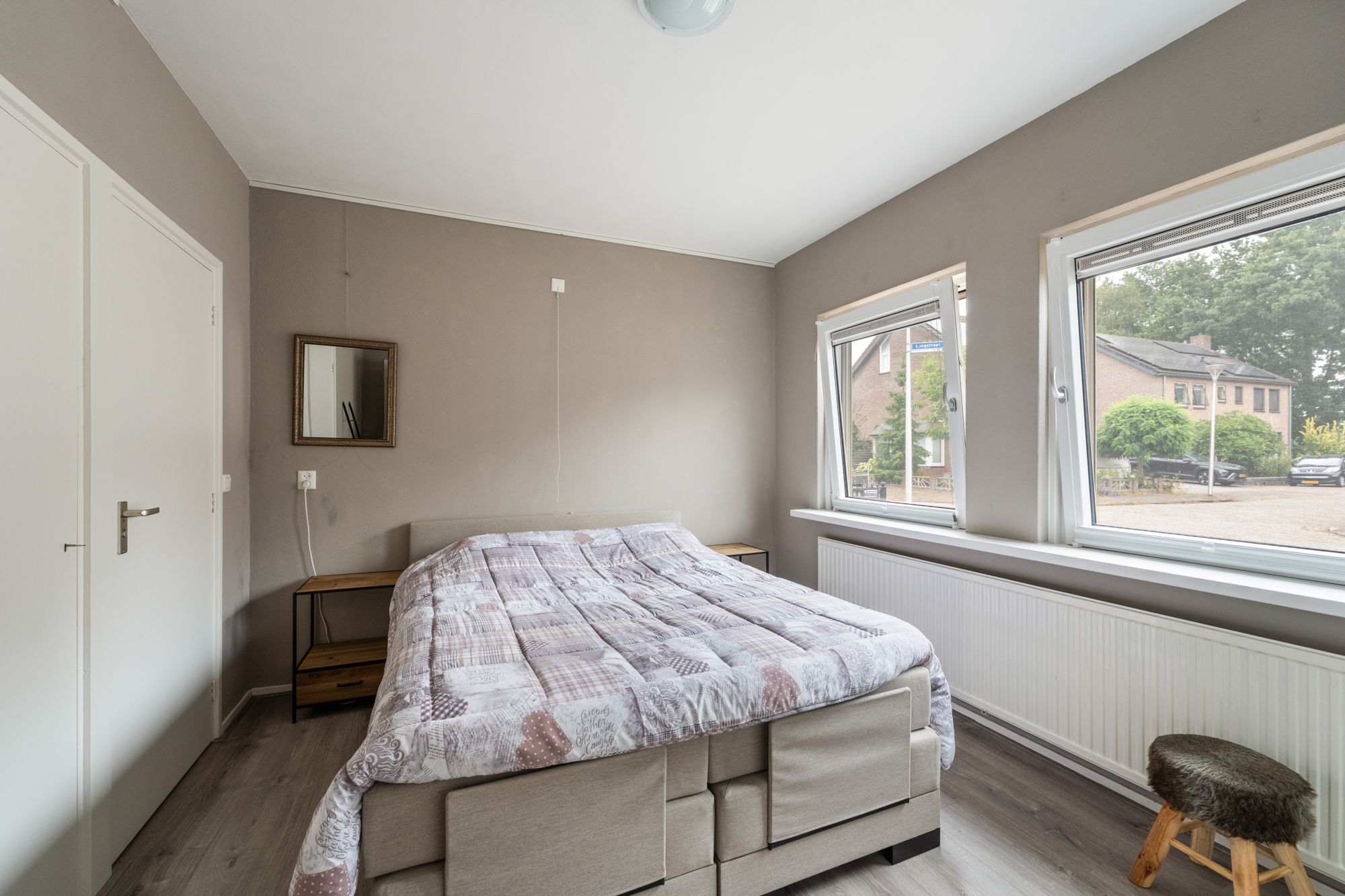 Photo 12 of Loogstraat 12