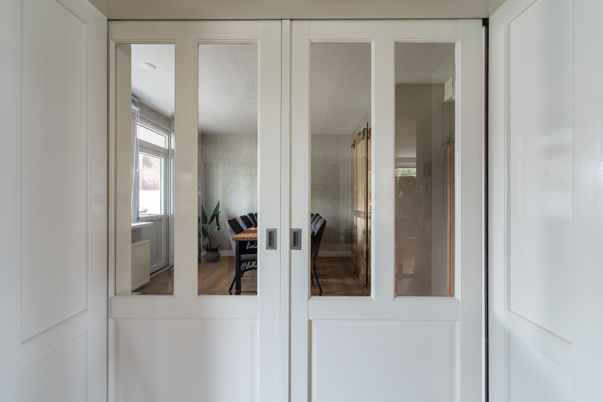 Photo 15 of Loogstraat 12