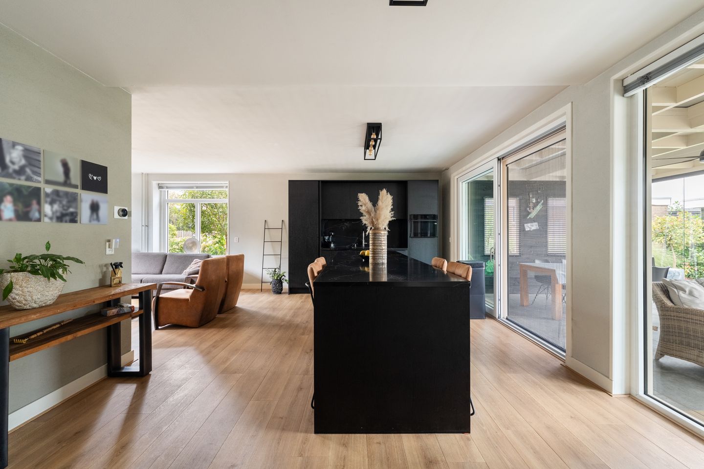 Photo 19 of Loogstraat 12