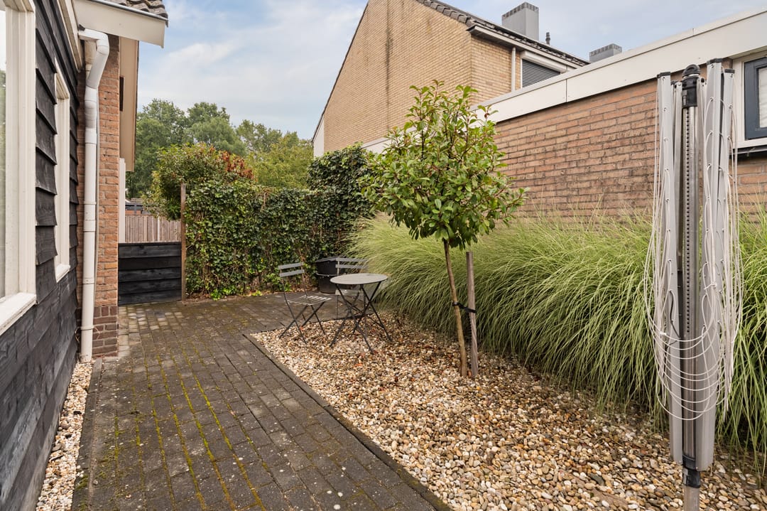 Photo 31 of Loogstraat 12