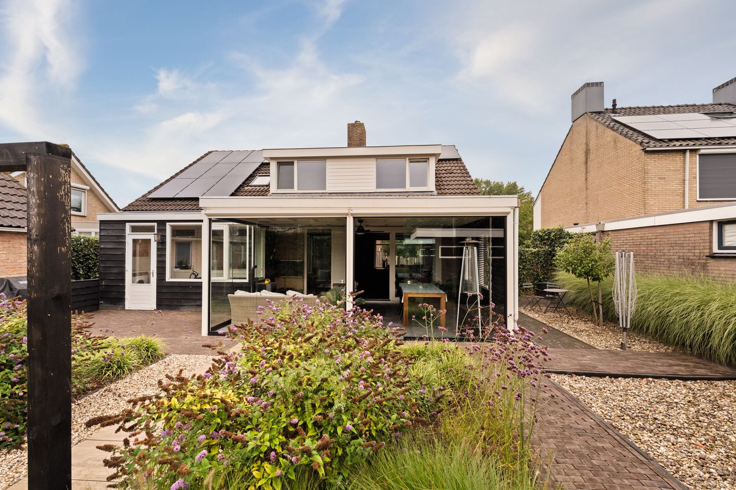 Photo 35 of Loogstraat 12