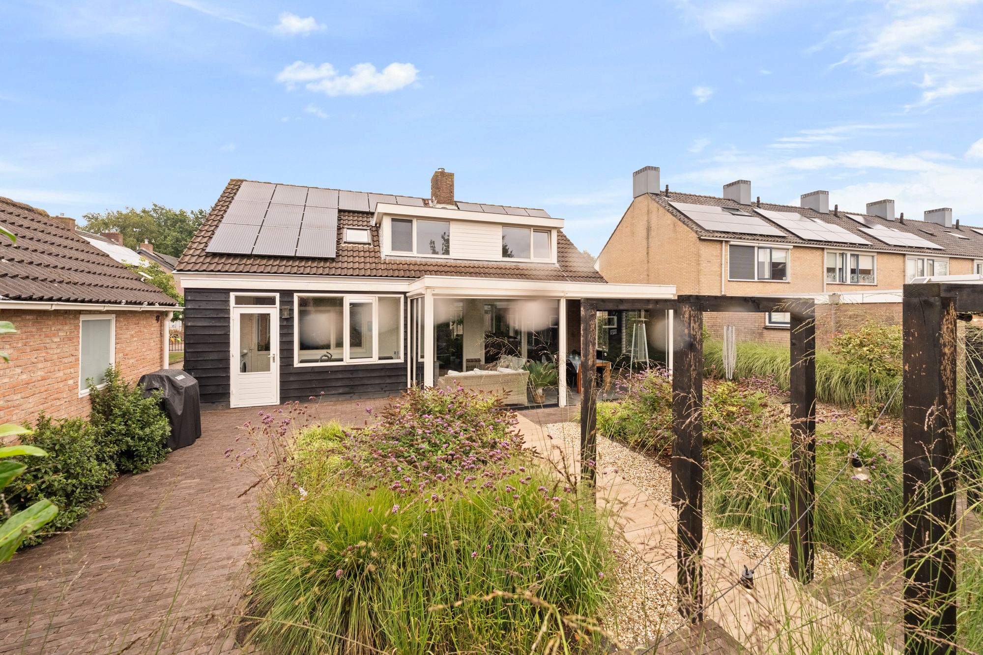 Photo 39 of Loogstraat 12