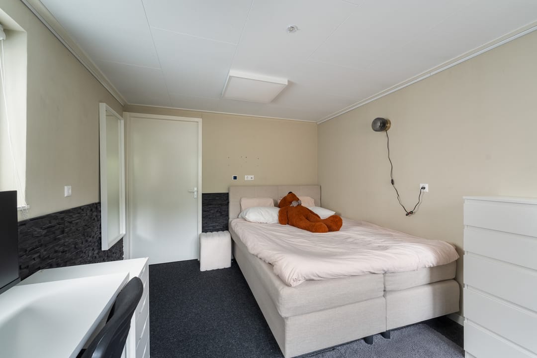 Photo 46 of Loogstraat 12