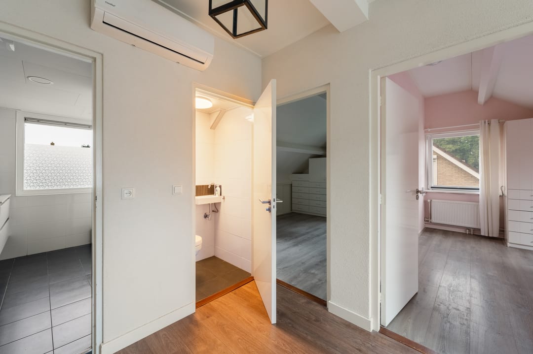 Photo 52 of Loogstraat 12