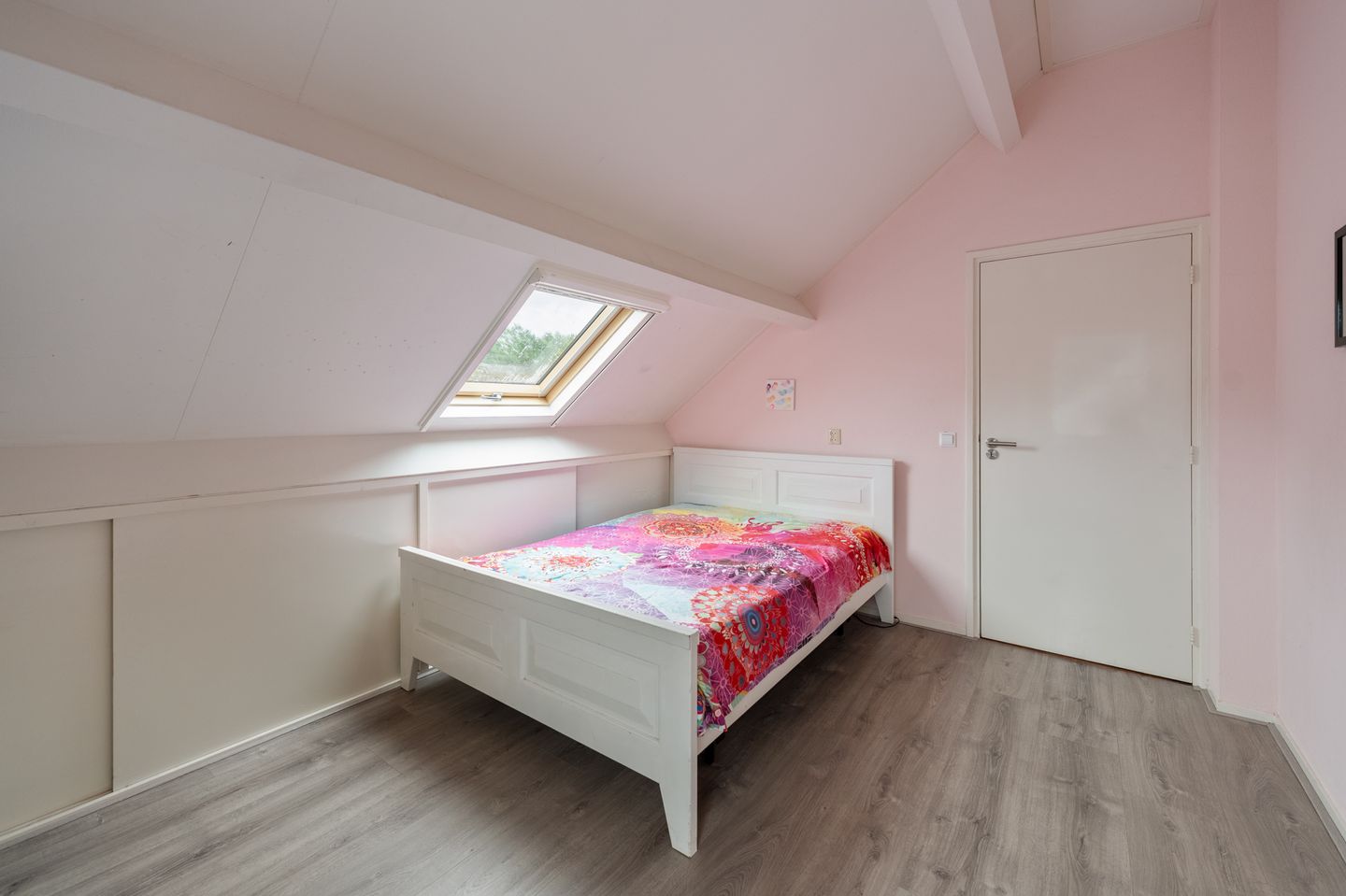 Photo 55 of Loogstraat 12