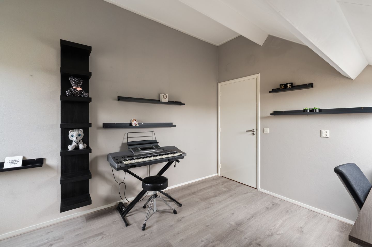 Photo 59 of Loogstraat 12