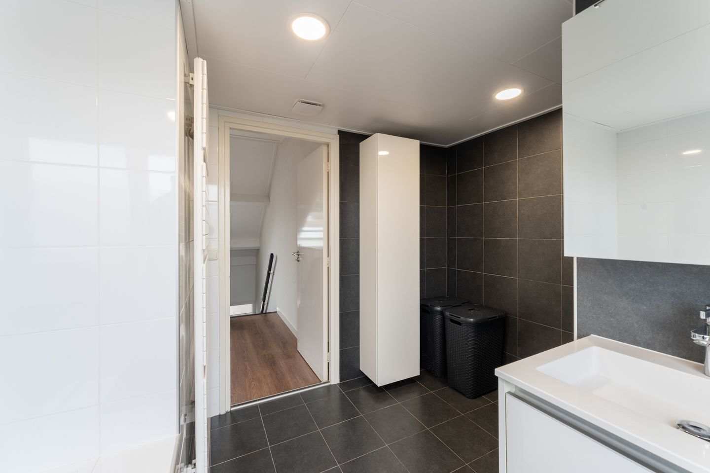 Photo 65 of Loogstraat 12