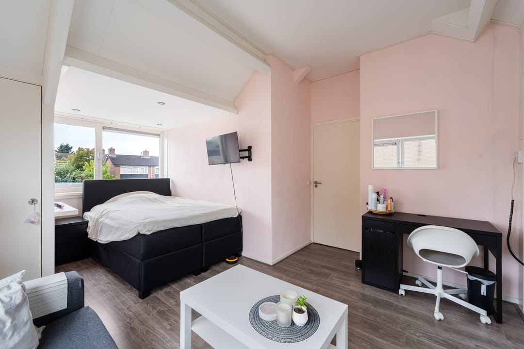 Photo 68 of Loogstraat 12